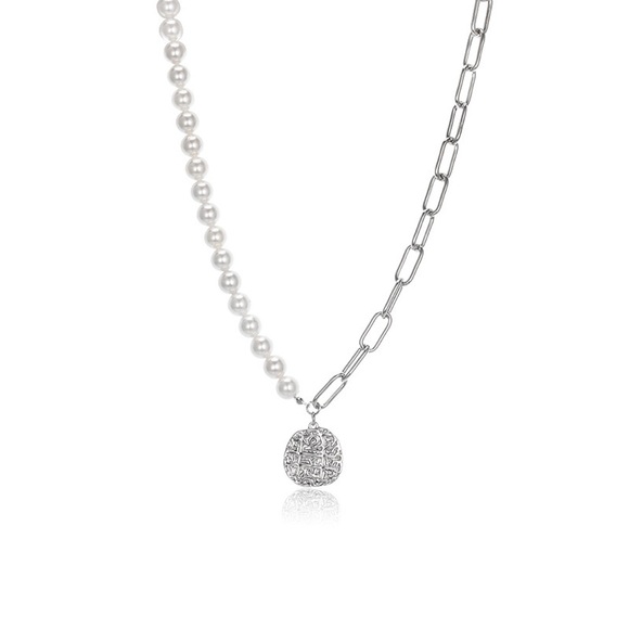 Half pearl half chain necklace (BRAND NEW) - Picture 2 of 4